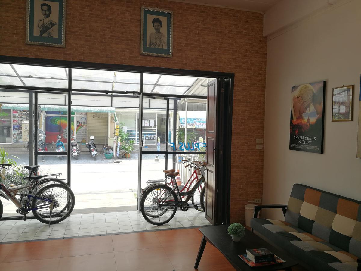 F Plus F Hostel Chiang Mai Zewnętrze zdjęcie
